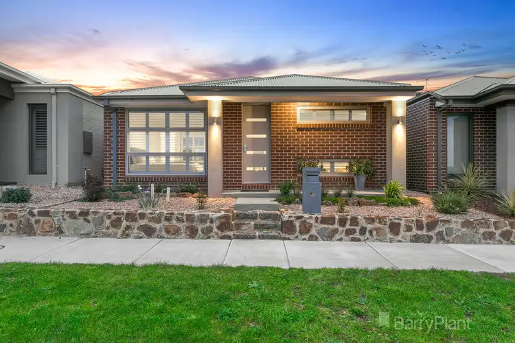 243 Pink Hill Boulevard, Officer VIC 3809