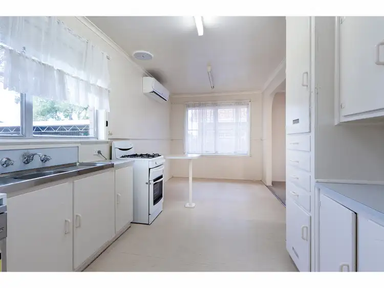 Fourth view of Homely house listing, 6 Christie Court, Sale VIC 3850