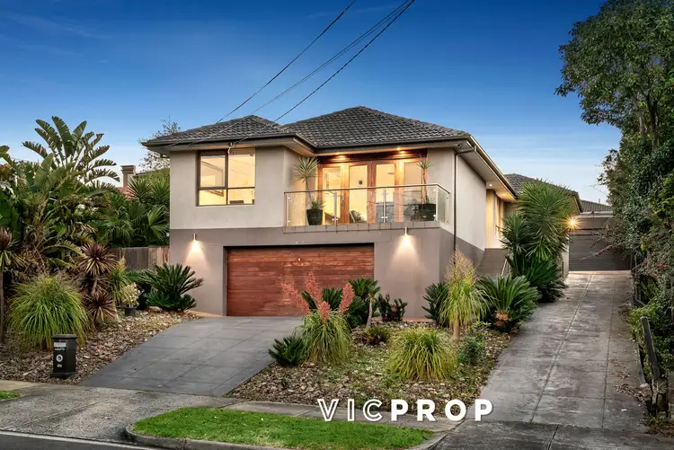 1 Kerry Close, Doncaster East VIC 3109