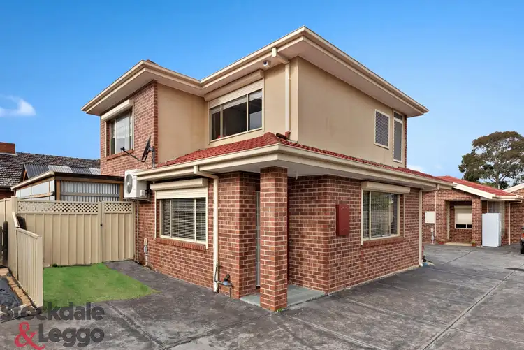 2/5 Ruth Street, St Albans VIC 3021