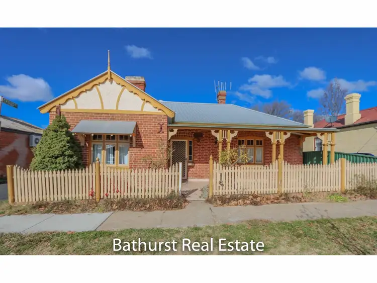 140 Seymour Street, Bathurst NSW 2795