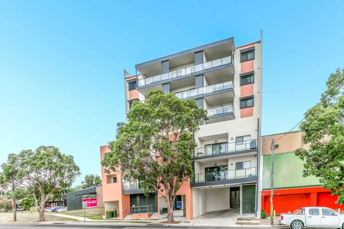 Main view of Homely unit listing, 10/14 Henry Street, Penrith NSW 2750