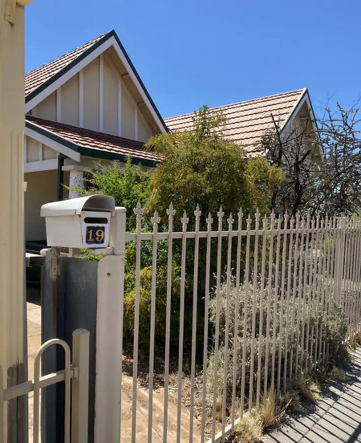 19 Mackay Street, Port Augusta SA 5700