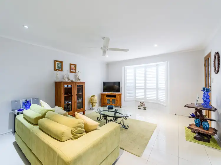 Fourth view of Homely unit listing, 4/18 Maiala Close, Paradise Point QLD 4216