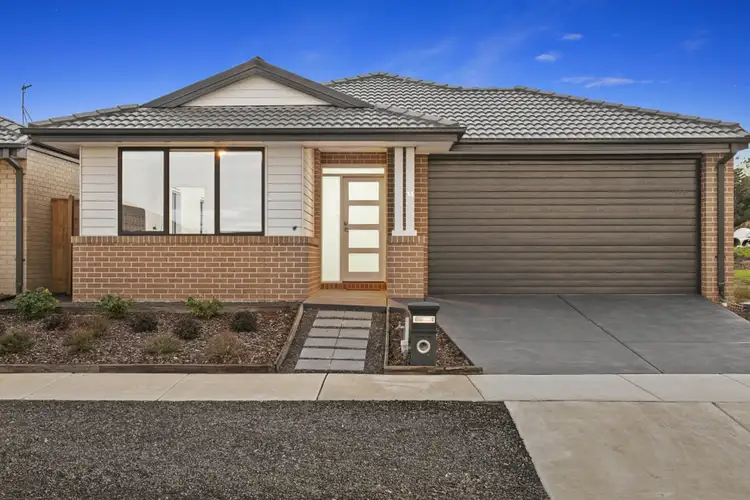 14 Samwell Street, Charlemont VIC 3217