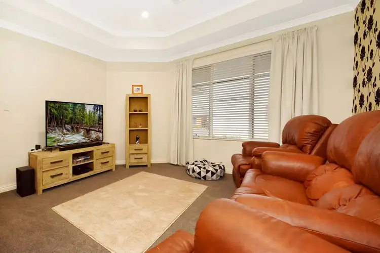 Fifth view of Homely house listing, 6 Kedleston Link, The Vines WA 6069