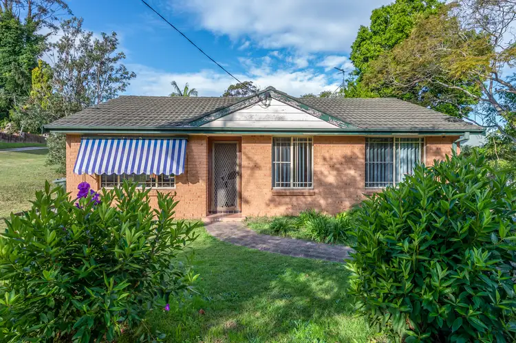 Fourth view of Homely house listing, 18 Tudor Street, Belmont NSW 2280