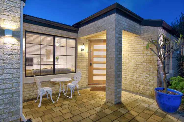 111 Balladong Loop, Carramar WA 6031