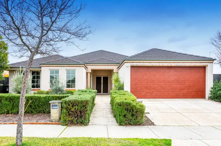 23 Dulegal Way, Aveley WA 6069