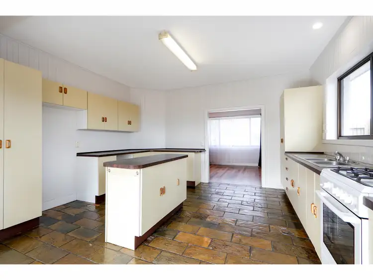 Fifth view of Homely house listing, 25 Macarthur Street, Sale VIC 3850