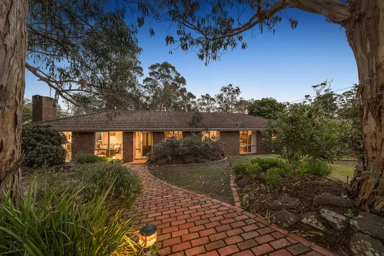 20 Alverstone Grove, Mount Eliza VIC 3930