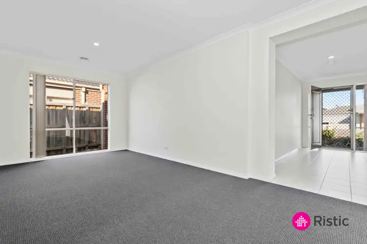 Third view of Homely house listing, 5 Morton Close, Doreen VIC 3754