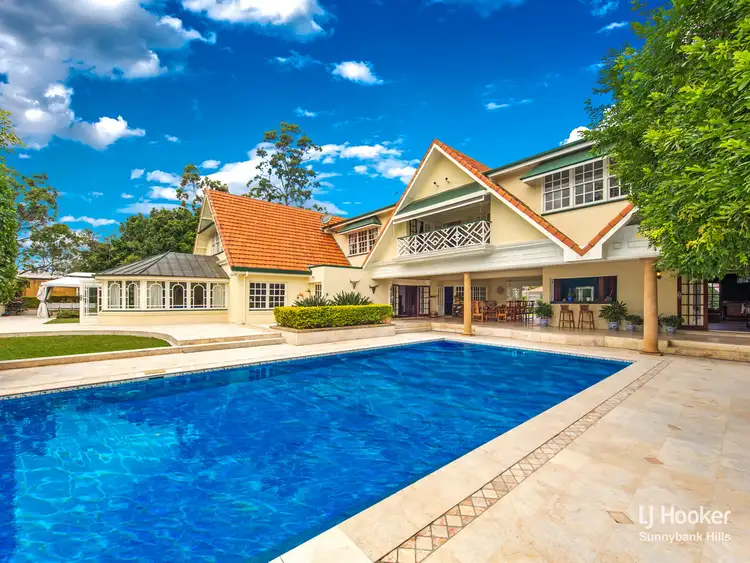 70 Woodlark Crescent, Parkinson QLD 4115