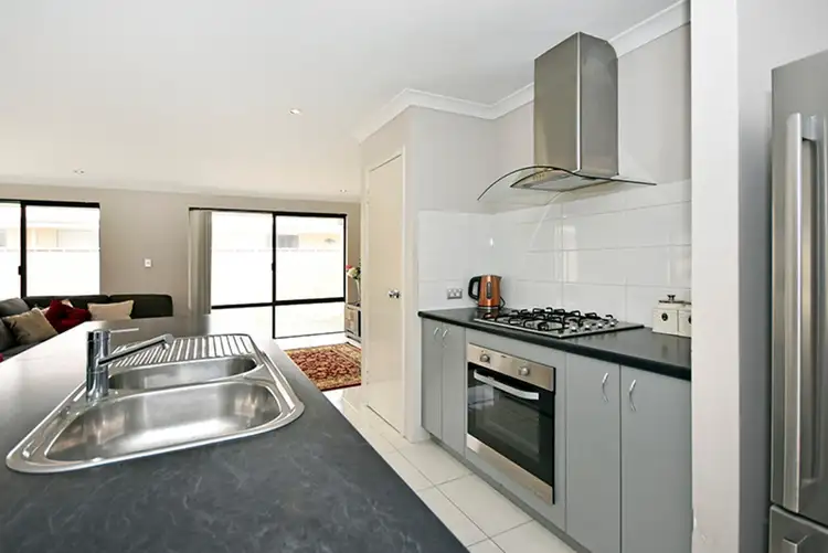98 Barbarossa Drive, Caversham WA 6055