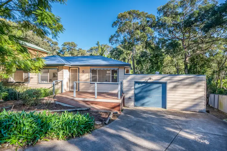 9 Saara Close, Woodrising NSW 2284