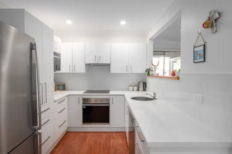 Fifth view of Homely house listing, 9 Saara Close, Woodrising NSW 2284