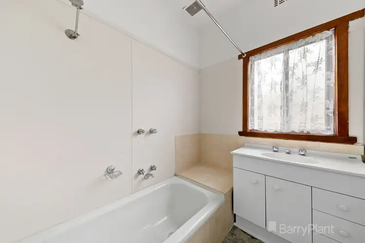 Fourth view of Homely house listing, 40 Western Park Drive, Warragul VIC 3820