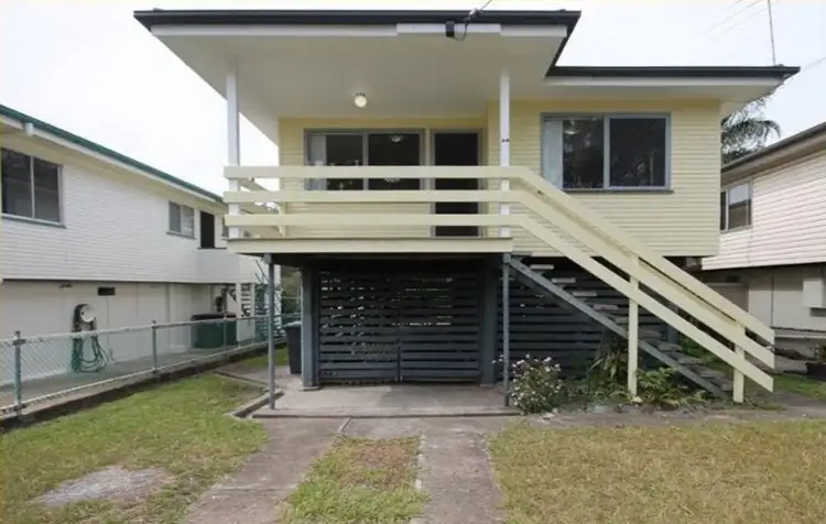 24 Euston Street, Wynnum West QLD 4178