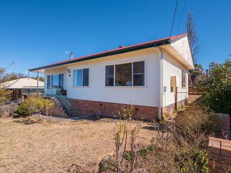Main view of Homely house listing, 10 Kelly Avenue, Armidale NSW 2350