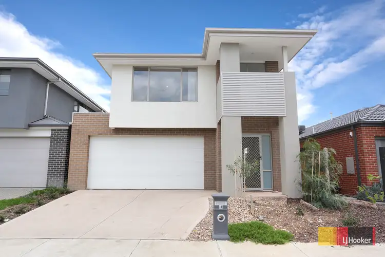 39 Postema Drive, Point Cook VIC 3030