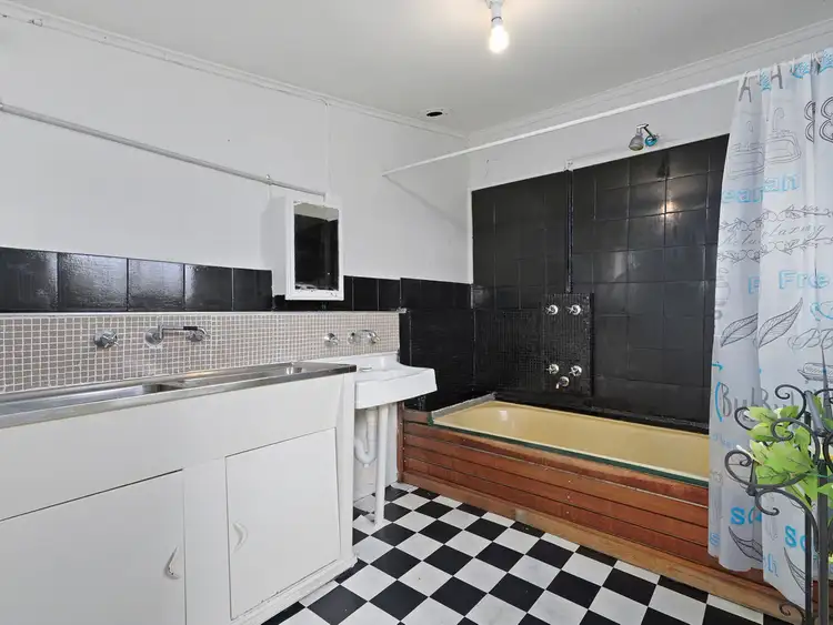 Sixth view of Homely house listing, 27 Bunbury Street, Footscray VIC 3011