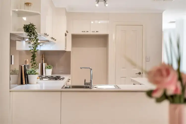 Fourth view of Homely house listing, 2 Annabelle Drive, Hallett Cove SA 5158