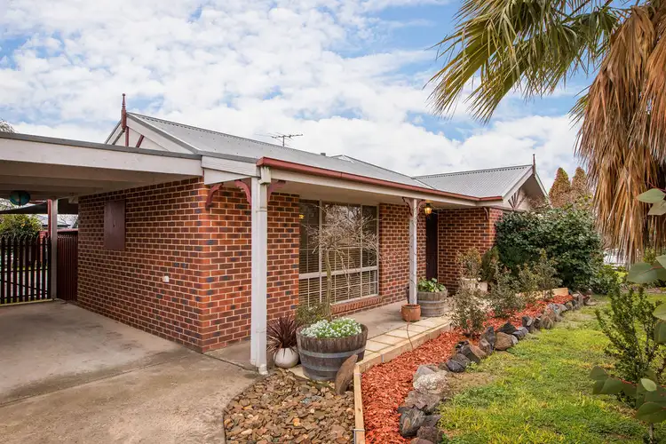Second view of Homely house listing, 2 Osprey Circuit, Wodonga VIC 3690