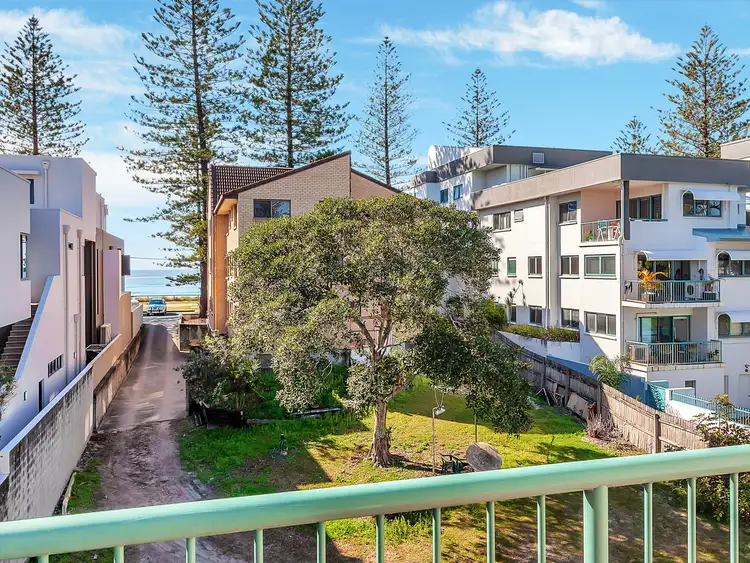 Sixth view of Homely unit listing, 136/7 Redondo Avenue, Miami QLD 4220