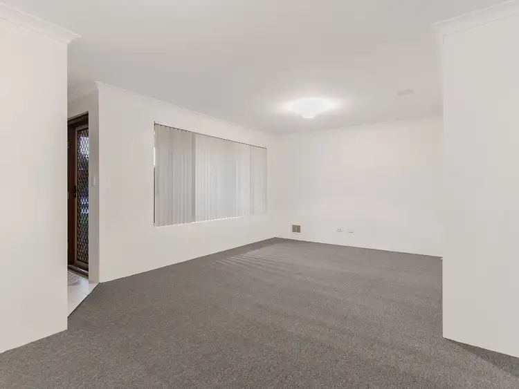 55 Endeavour Drive, Port Kennedy WA 6172