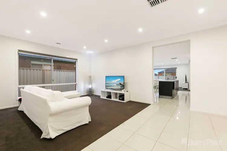 Sixth view of Homely house listing, 9 Rosella Avenue, Pakenham VIC 3810