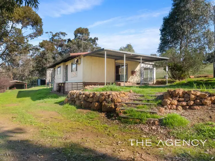 680 Stanwix Place, Wooroloo WA 6558