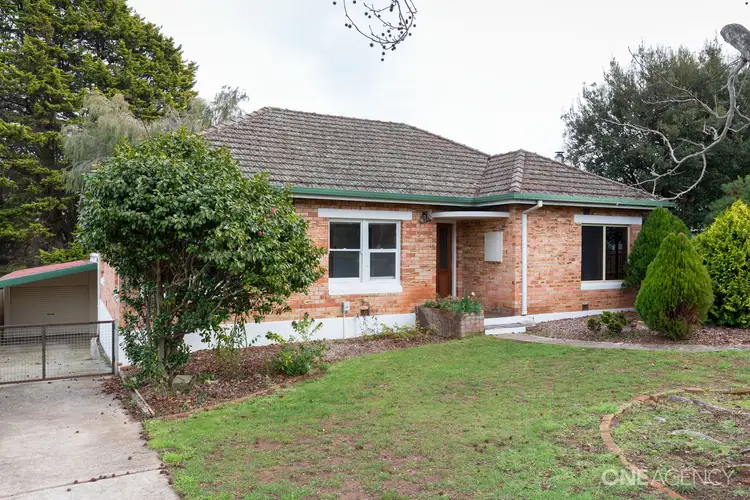 16 Summit Road, Trevallyn TAS 7250