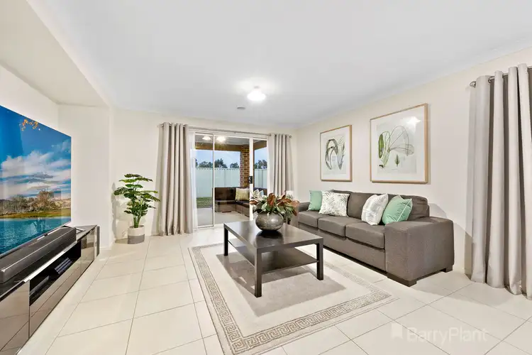 Fifth view of Homely house listing, 106 Blue Horizons Way, Pakenham VIC 3810