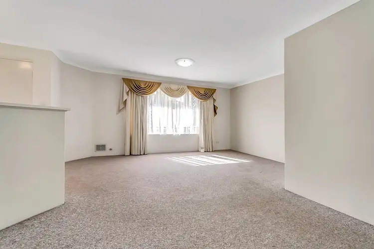 Fourth view of Homely house listing, 4 Falkirk Court, Kinross WA 6028