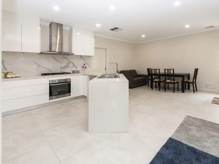 33A Wardlow Way, Balga WA 6061