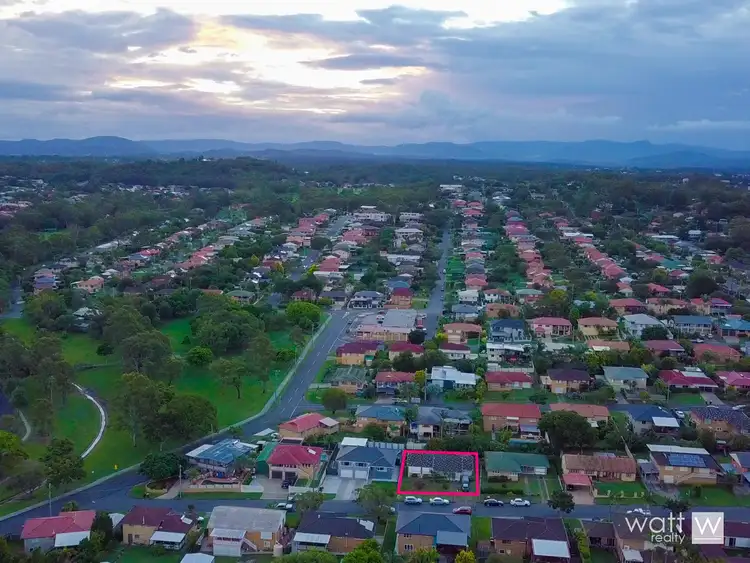 8 Safari Street, Chermside West QLD 4032