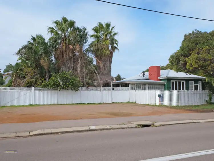 43 Pink Lake Road, Esperance WA 6450