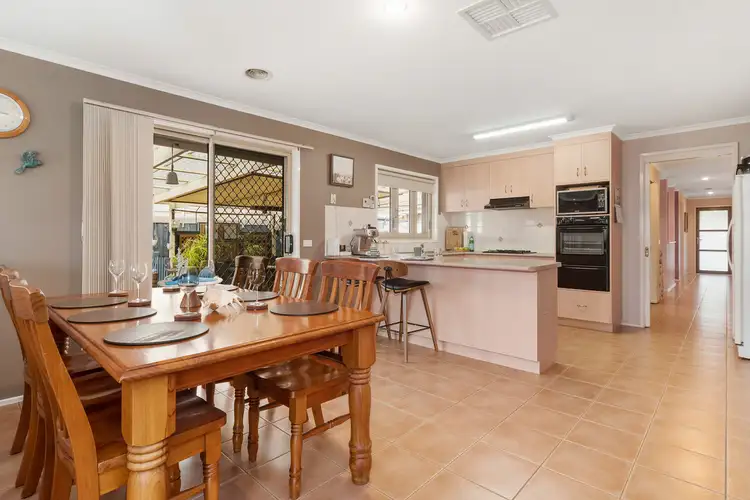 Fourth view of Homely house listing, 4 Opal Court, Skye VIC 3977