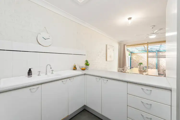Fifth view of Homely villa listing, 2/11 Deal Street, Mount Hutton NSW 2290