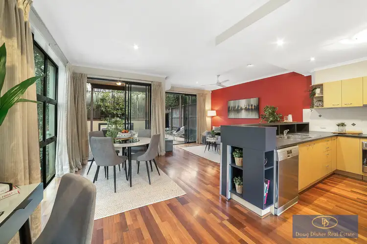 8 Elizabeth Street, Toowong QLD 4066
