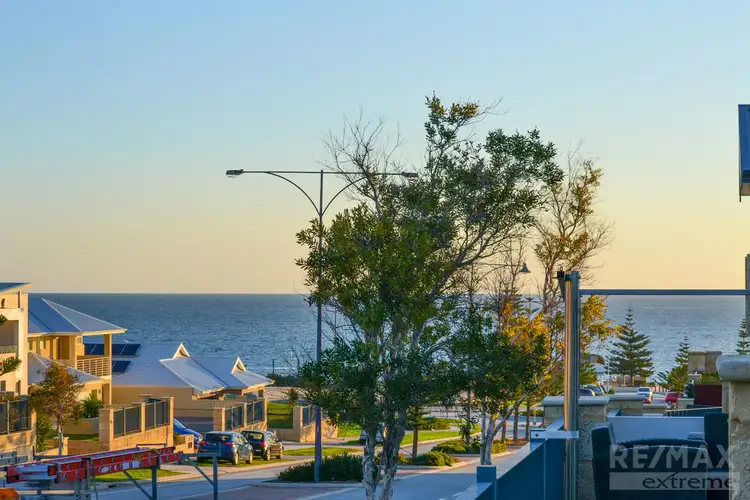 76 Jindalee Boulevard, Jindalee WA 6036