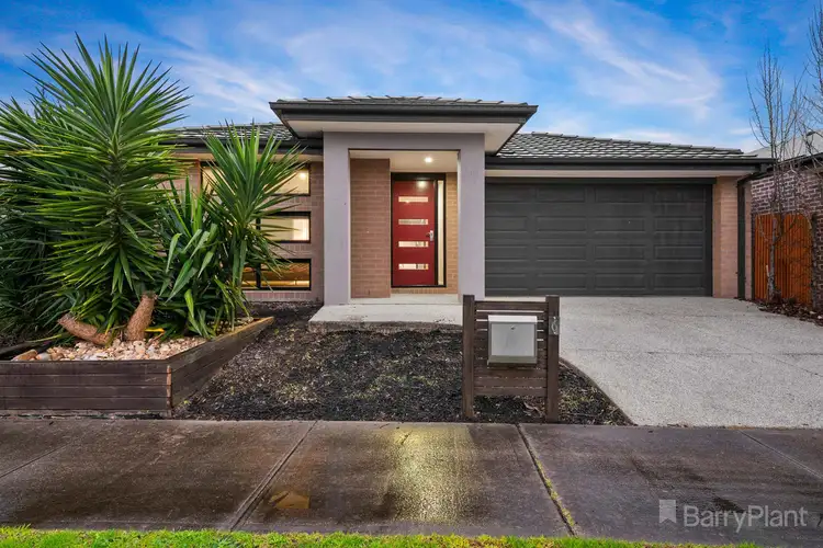 6 Cyan Crescent, Officer VIC 3809