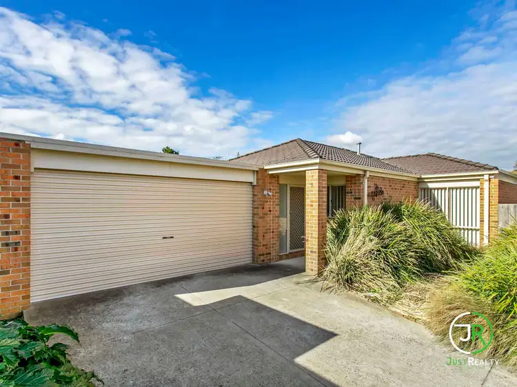 3/6 Murray Court, Cranbourne VIC 3977