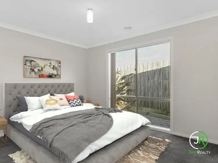 Third view of Homely unit listing, 3/6 Murray Court, Cranbourne VIC 3977