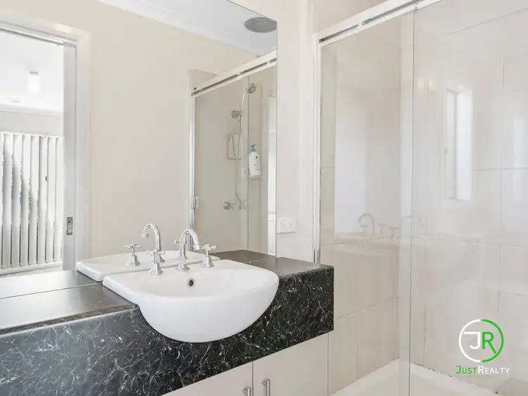 Sixth view of Homely unit listing, 3/6 Murray Court, Cranbourne VIC 3977