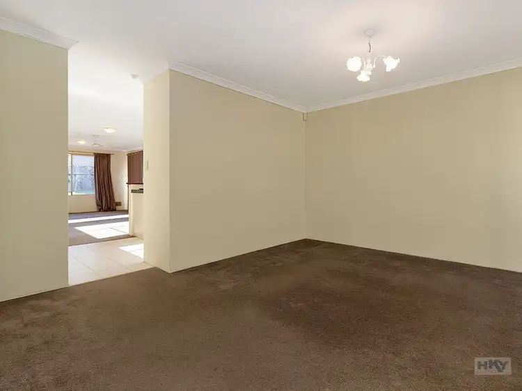 Sixth view of Homely house listing, 3 Solanum Court, Ellenbrook WA 6069