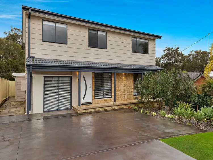 25 Una Avenue, Charmhaven NSW 2263