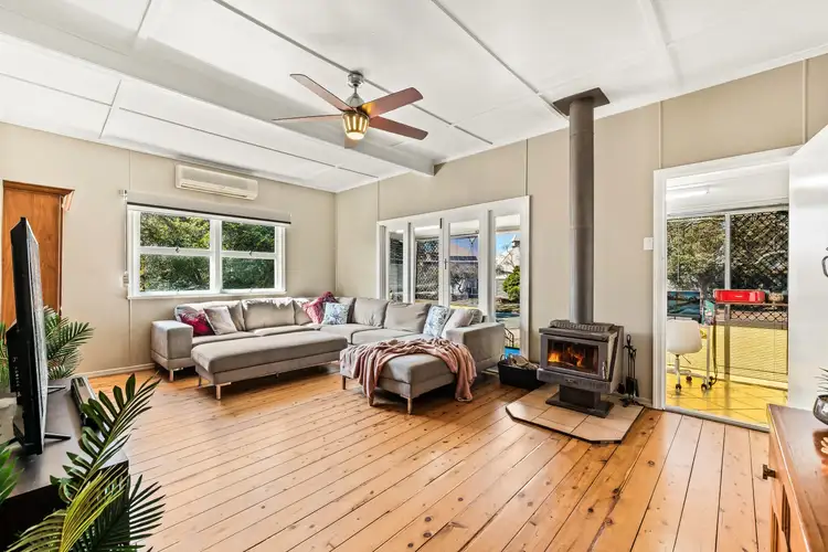 5 Anzac Avenue, Newtown QLD 4350