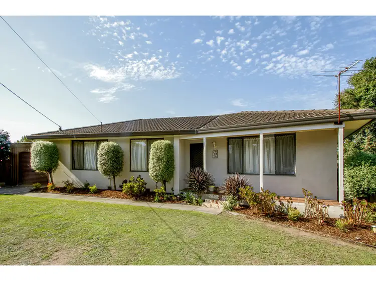 17 Alameda Drive, Sale VIC 3850