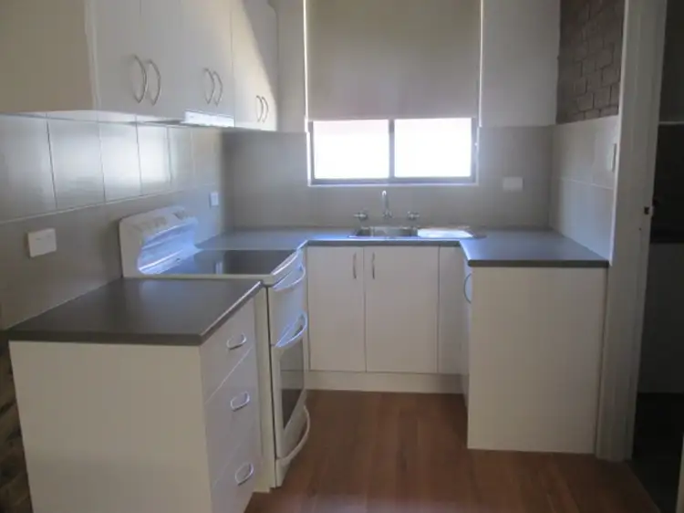 Main view of Homely unit listing, 2/33 Livingstone Street, Cohuna VIC 3568